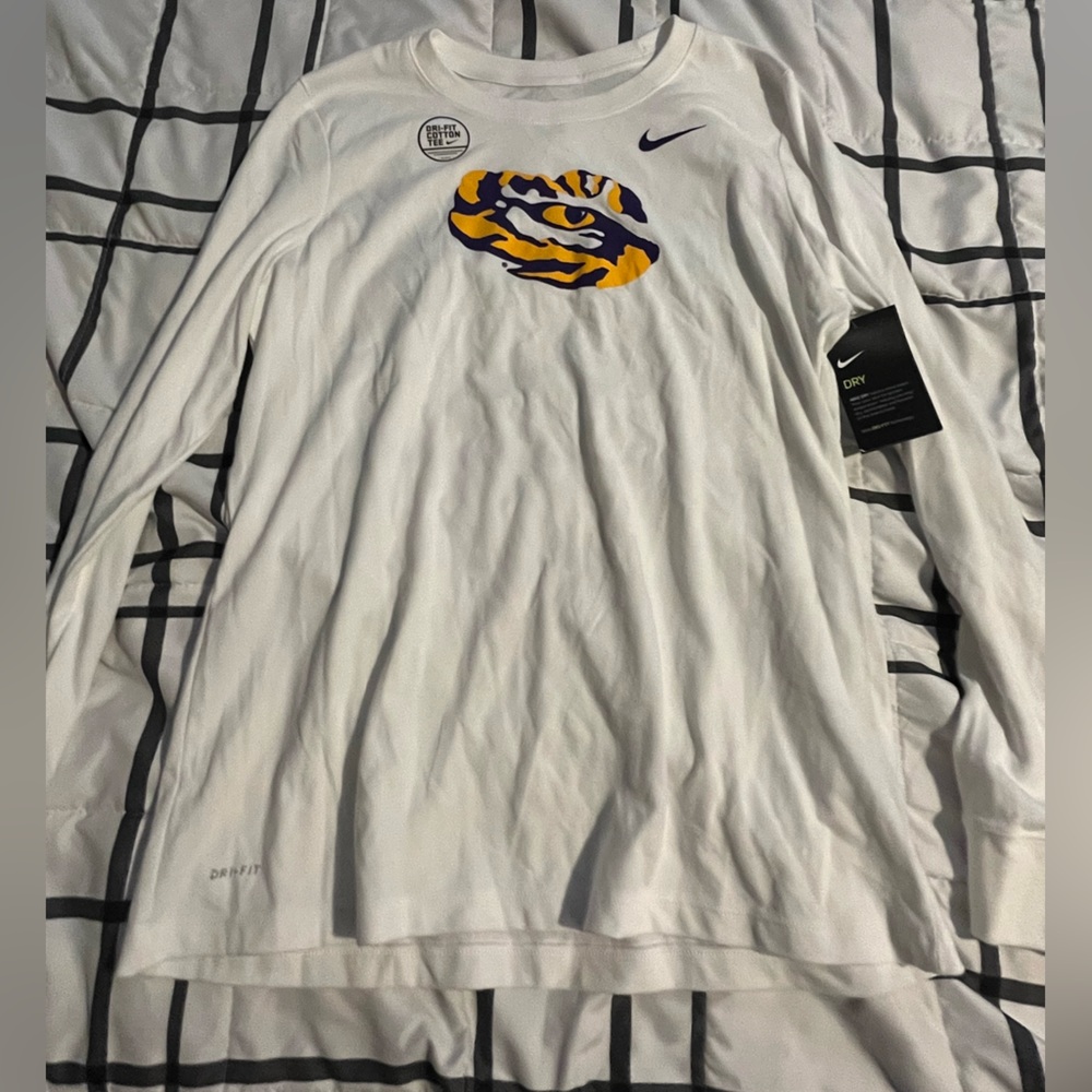 LSU Nike long sleeve Large Dry fit shirt